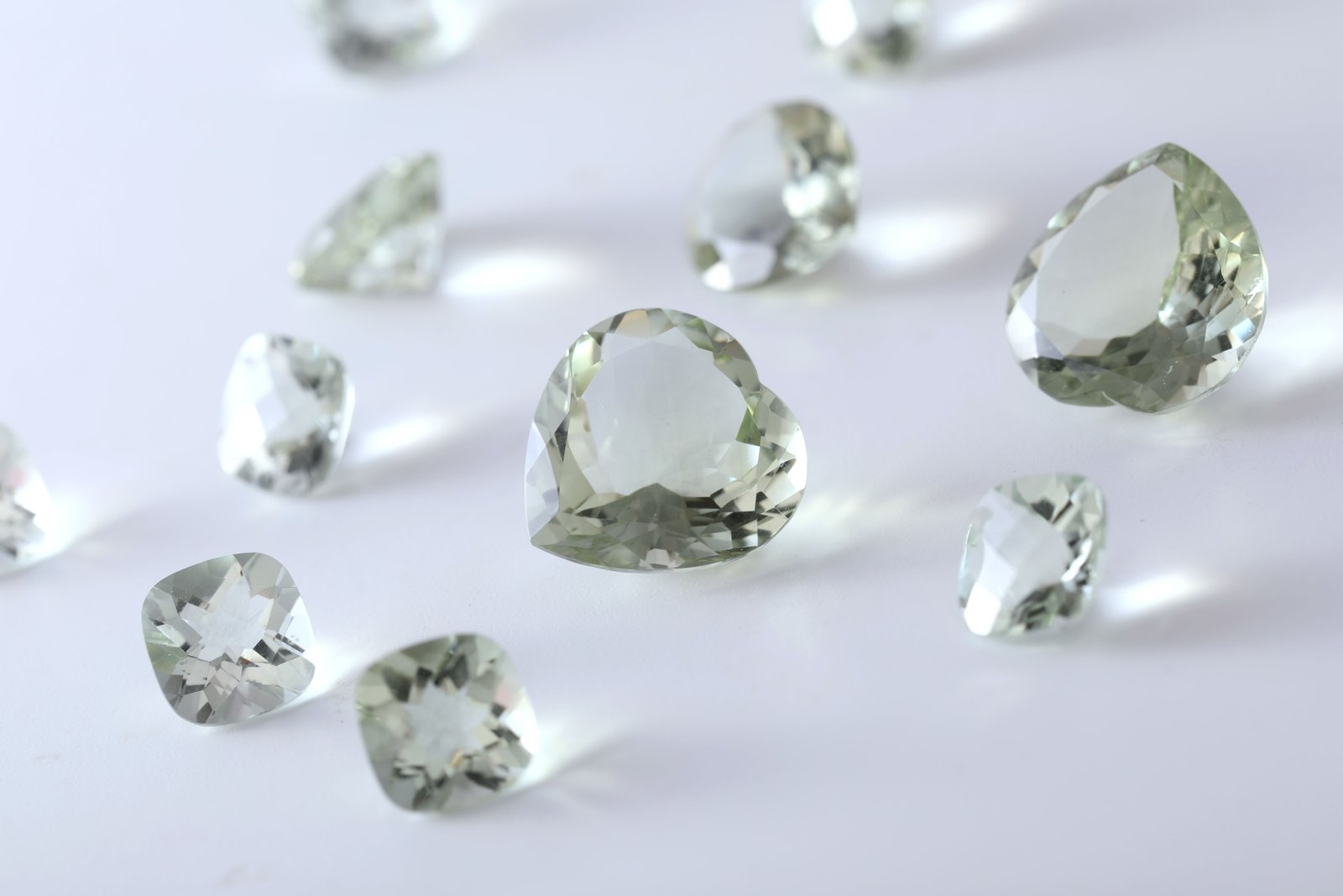 Péridot, olivine vert olive