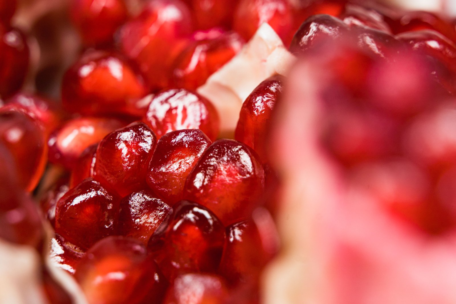Grenat, rouge profond