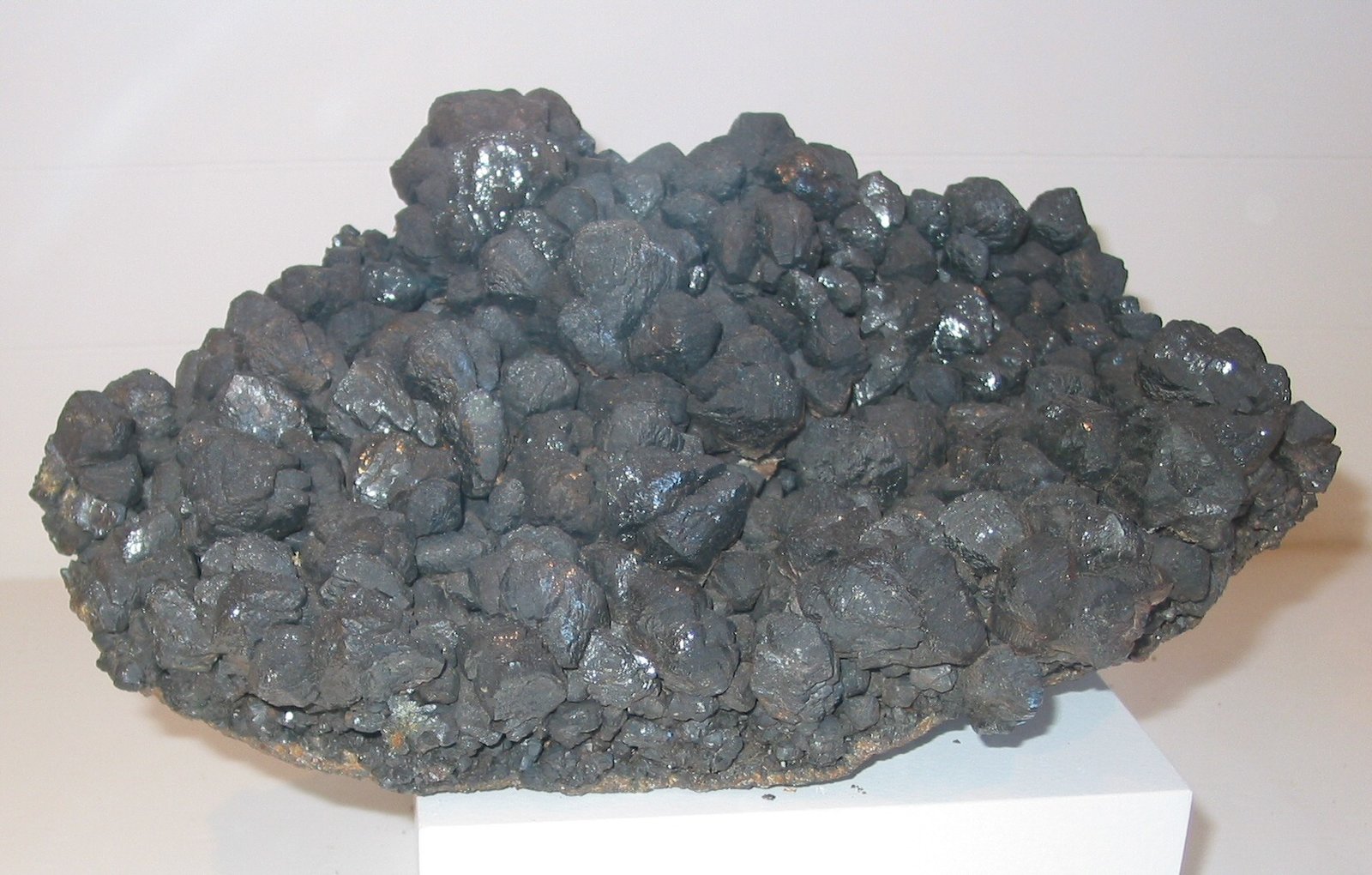 Descloizite, cristaux brun-rouge