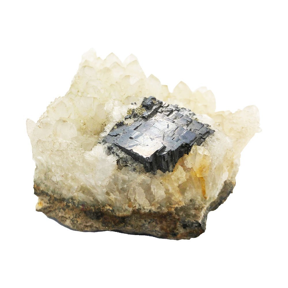 Galène, cubes gris métallique sur quartz