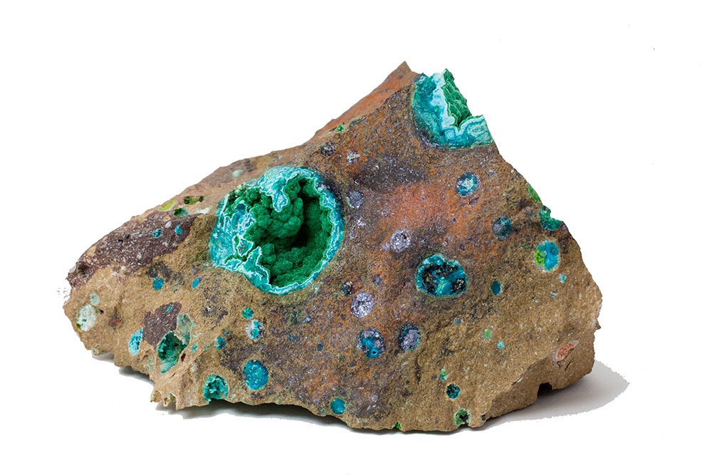 Cuprite rouge associée à la malachite verte